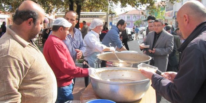 Hisarcık Gençlik Hizmetleri Ve Spor İlçe Müdürlüğü’nden Aşure İkramı