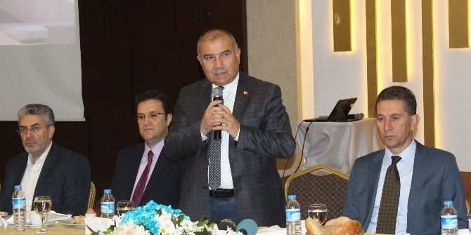 Kombassan Holding Yönetim Kurulu Başkanı Alaboyun Tanışma Toplantısı Düzenledi