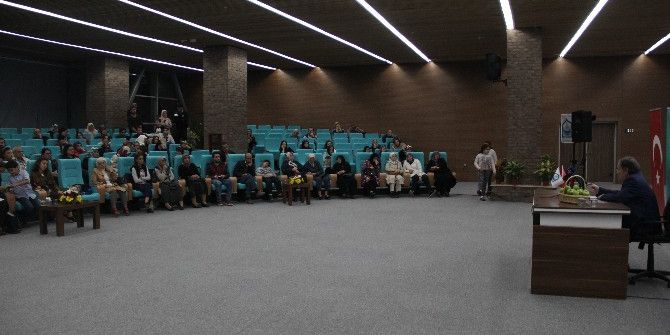 Prof. Dr. Saraçoğlu Yıldırımlılara Şifalı Bitkileri Anlattı