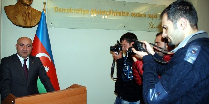 Azerbaycan Kars Başkonsolosluğu Bağımsızlığın 25. Yılını Kutladı