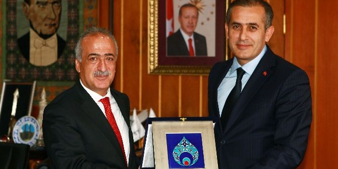 Eratün Başkanı Şener’den Rektör Çomaklı’ya Ziyaret