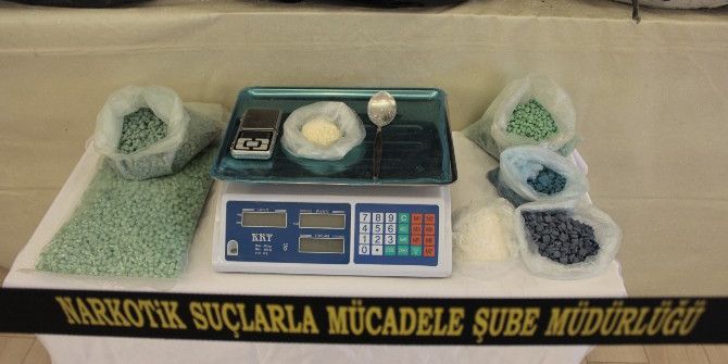 2 Milyon Dolarlık Uyuşturucu Operasyonu Kamerada