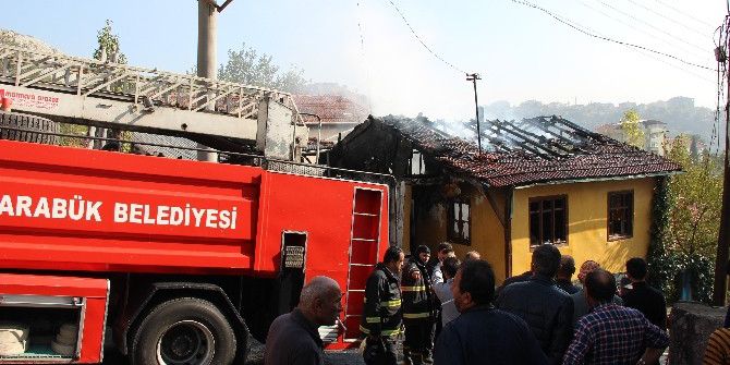 Karabük’te Ev Yangını