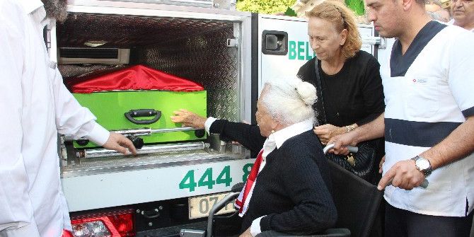 Altemur Kılıç’ın Cenazesi İstanbul’a Gönderildi