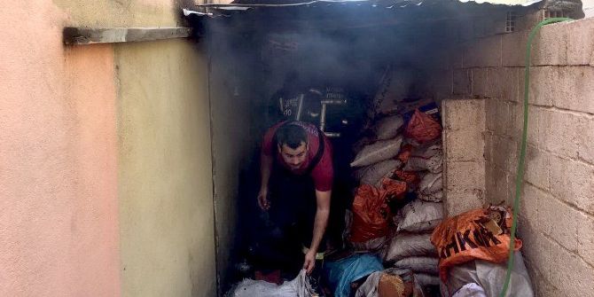 Evin Odunluğunda Yangın Çıktı