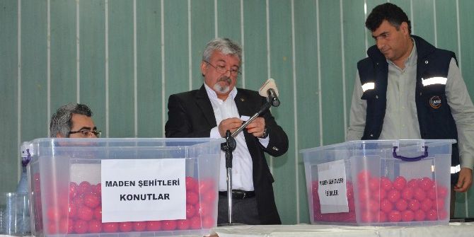 Soma’da Faciada Ölen Madencilerin Aileleri İçin Yapılan Konutların Çekilişleri Gerçekleştirildi