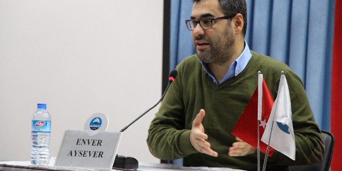 Söke’de Ünlü Tv Programcısı, Gazeteci-yazar Enver Aysever Söyleşisi Yaptı
