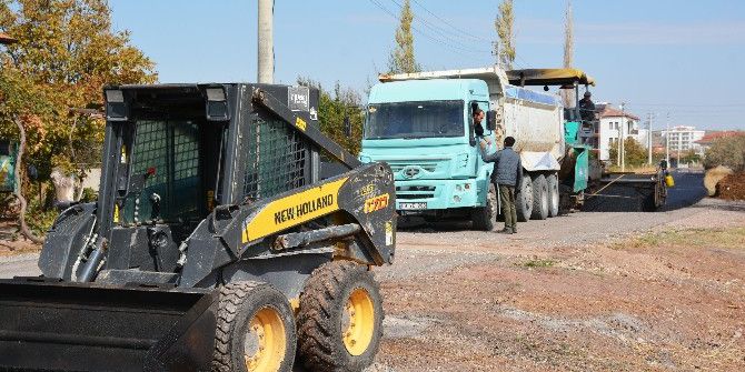 Aksaray’da Asfalt Çalışmaları Sürüyor