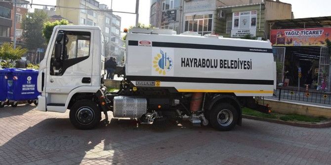 Hayrabolu Belediyesi Yol Süpürme Aracı Satın Aldı