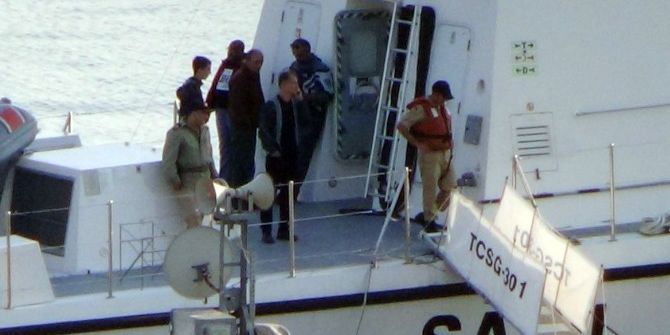 Yan Yatan Geminin 8 Personeli Kurtarıldı
