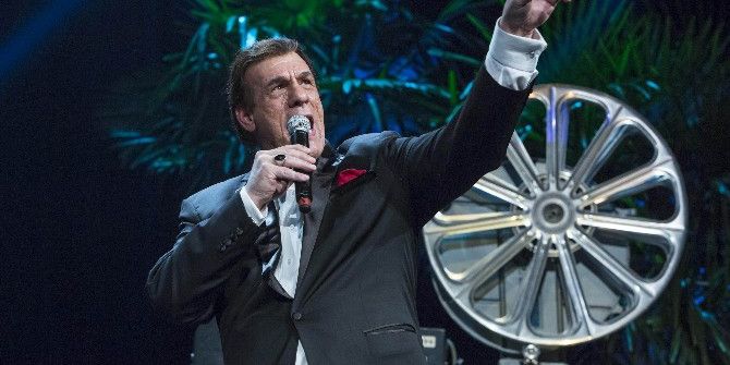 Ödül Gecesinde Robert Davi Performansı Sürprizi