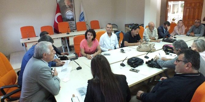 Didim’de 1020 Parsel’in Durumu Toplantıda Ele Alındı