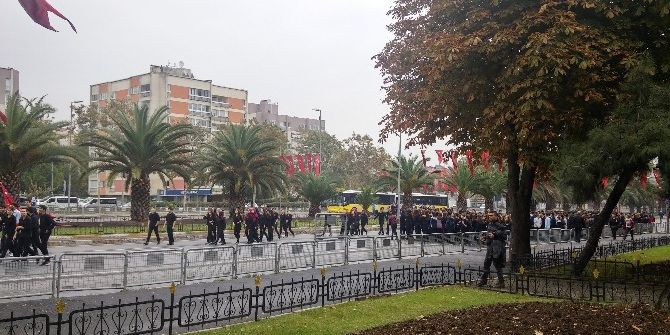 Vatan Caddesi Trafiğe Kapatıldı