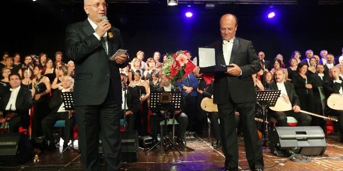 Serbülent Yasun, Yenimahalle’de 50’inci Sanat Yılını Kutladı
