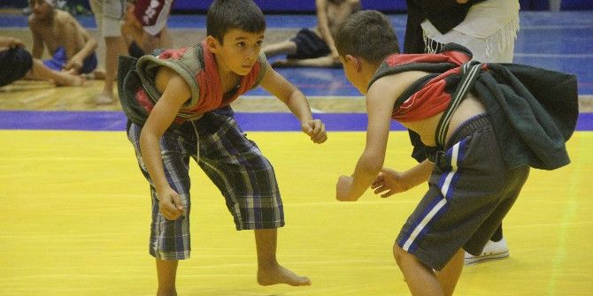 Kapışmalı Aba Güreşi Türkiye Şampiyonası Hatay’da Başladı