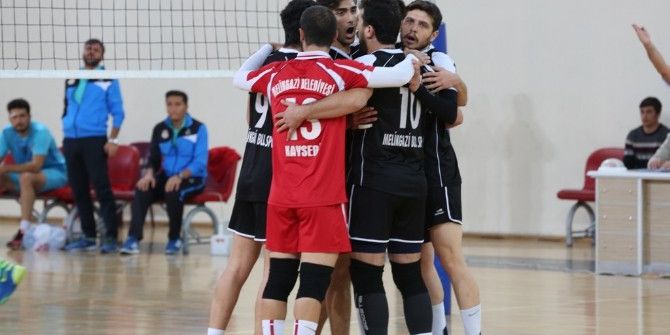 Melikgazi Belediyespor, 68 Aksaray Belediyespor’a Set Vermedi