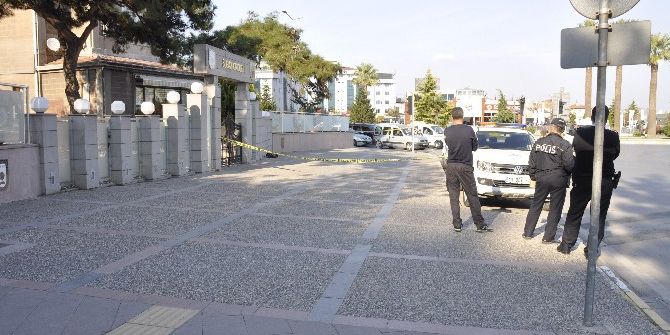 Orduevi Önünde Bomba Paniği