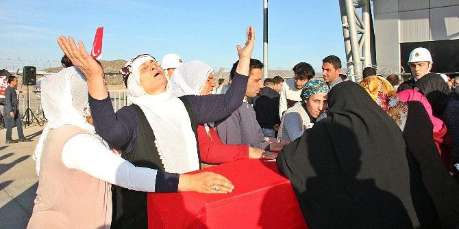 Şehit Polisler, Memleketlerine Uğurlandı