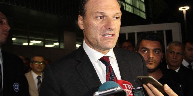 Özalan: “Başkanımız Takımı Sahadan Çekmemi İstedi”