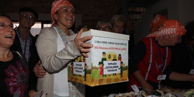 Urla’da Tohum Takas Etkinliği Renkli Başladı