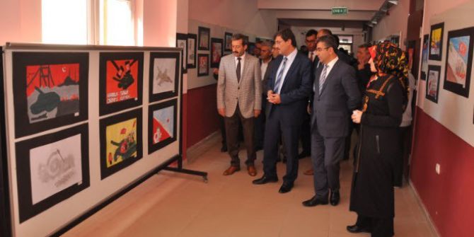 Simav’da ’15 Temmuz Büyük Milletin Şanlı Direnişi’ Konulu Resim Sergisi