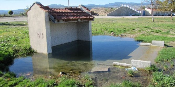 Bu Da Havuzlu Çeşme