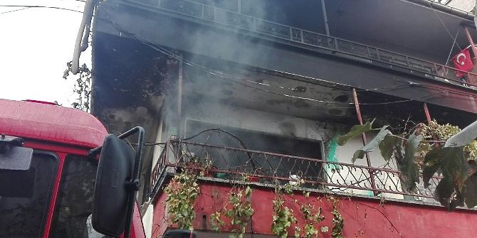 Sakarya’da Bina Yangını