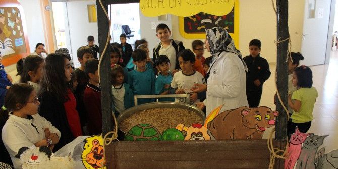 Çınar’da Geleneksel Aşure Şenliği