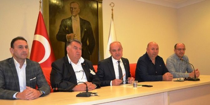 Barışa Zeytin Dalı Uzatılacak