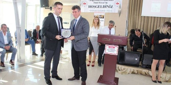 Başkan Yücel, Yılın En Başarılı Belediye Başkanı Seçildi