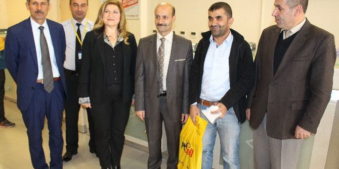 176. Müşteriye Hediye Sürprizi