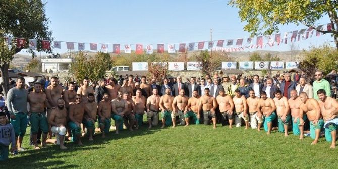 Zile Güreşlerinin Başpehlivanı Rıza Yıldırım