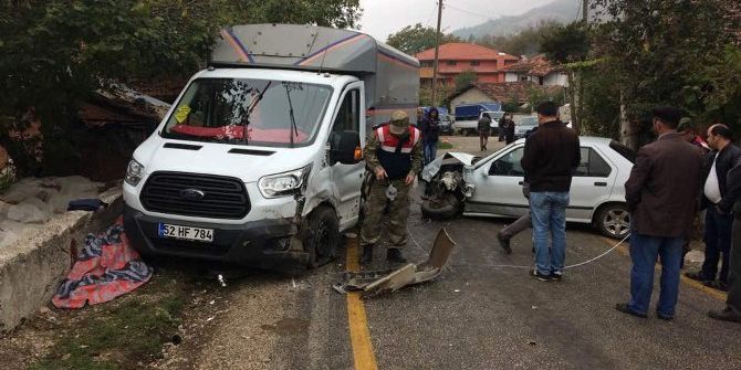 Tokat’ta Trafik Kazası: 1 Ölü, 3 Yaralı