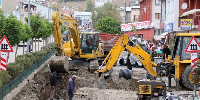 Büyükşehir Erenler Diyarı Horasan’da Da 7/24 Çalışıyor
