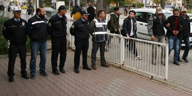 Hdp İl Başkanı Adliyeye Sevk Edildi