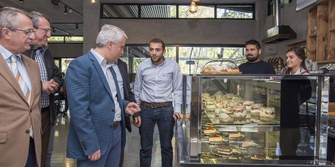 Anadolu Üniversitesi’ne Yepyeni Bir Kafe Açıldı