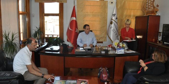 Ayvalık’ta Ptt Çalışanlarından 176. Yıl Ziyareti