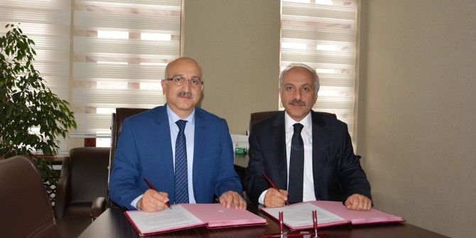 Çorum Belediyesi Ve Milli Eğitim Müdürlüğü Arasında “15 Temmuz Milli İrade Projesi” Protokolü