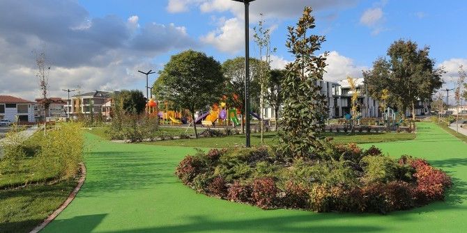 Serdivan Belediyesi ‘Her Mahalleye Bir Sosyal Alan’ Çalışmaları Hız Kesmeden Devam Ediyor