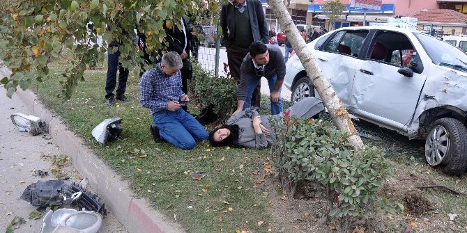 Yaralı Eşinin Başından Bir An Olsun Ayrılmadı