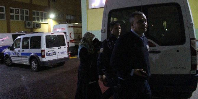 Üşüyen Bebek Polisin Üniformasına Sarılarak Isındı