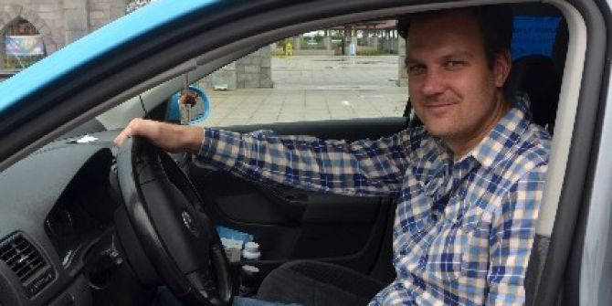 Hollandalı Üniversite Öğrencisi Mezuniyet Projesi İçin Elektrikli Otoyla Dünya Turuna Çıktı