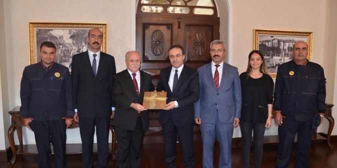 Vali Çataklı, Ptt’nin Kuruluş Yıl Dönümünü Kutladı