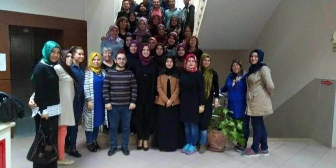 Üniversite Öğrencilerine Ev Yemekleri İkramı