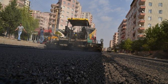 Büyükşehirin Asfalt Çalışması Sürüyor