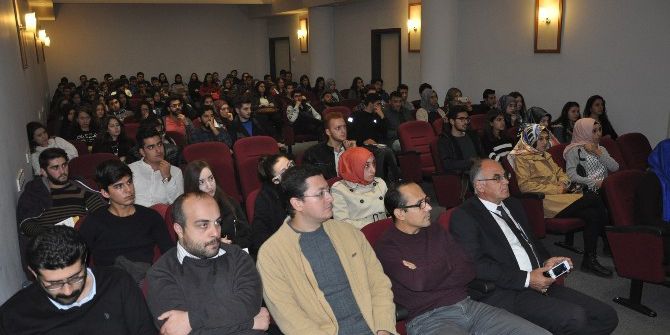 Üniversite Öğrencilerine "Üçüncü Göz" Konferansı