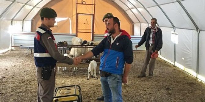 Ayak İzlerinden Yakayı Ele Verdiler