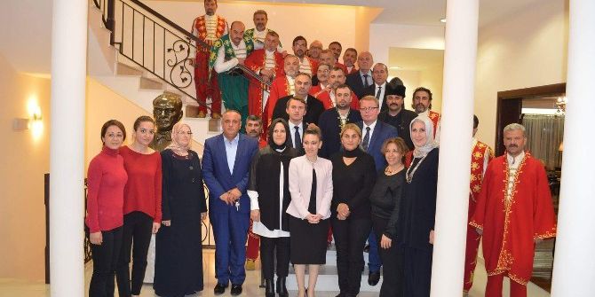 Kosova Büyükelçisi Düzce Heyetini Evinde Ağırladı