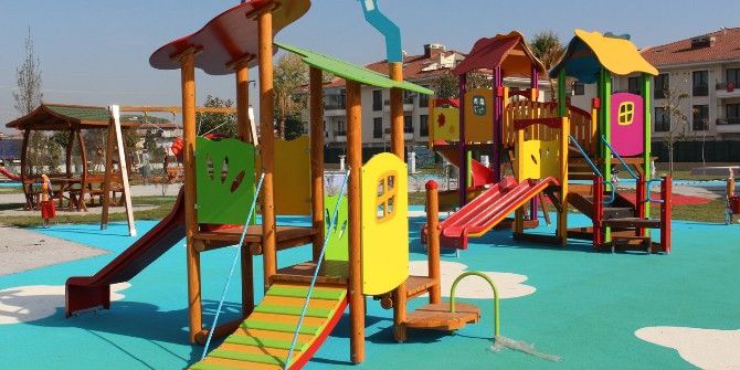 Temalı Parklar Yıldız Ve Bulutlarla Süsleniyor