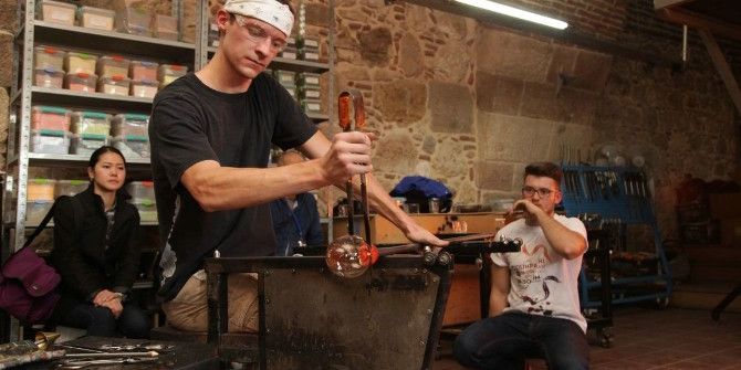 Dünyanın En Ünlü Cam Ustaları Tarihi Kurşunlu Külliyesi’nde Buluştu